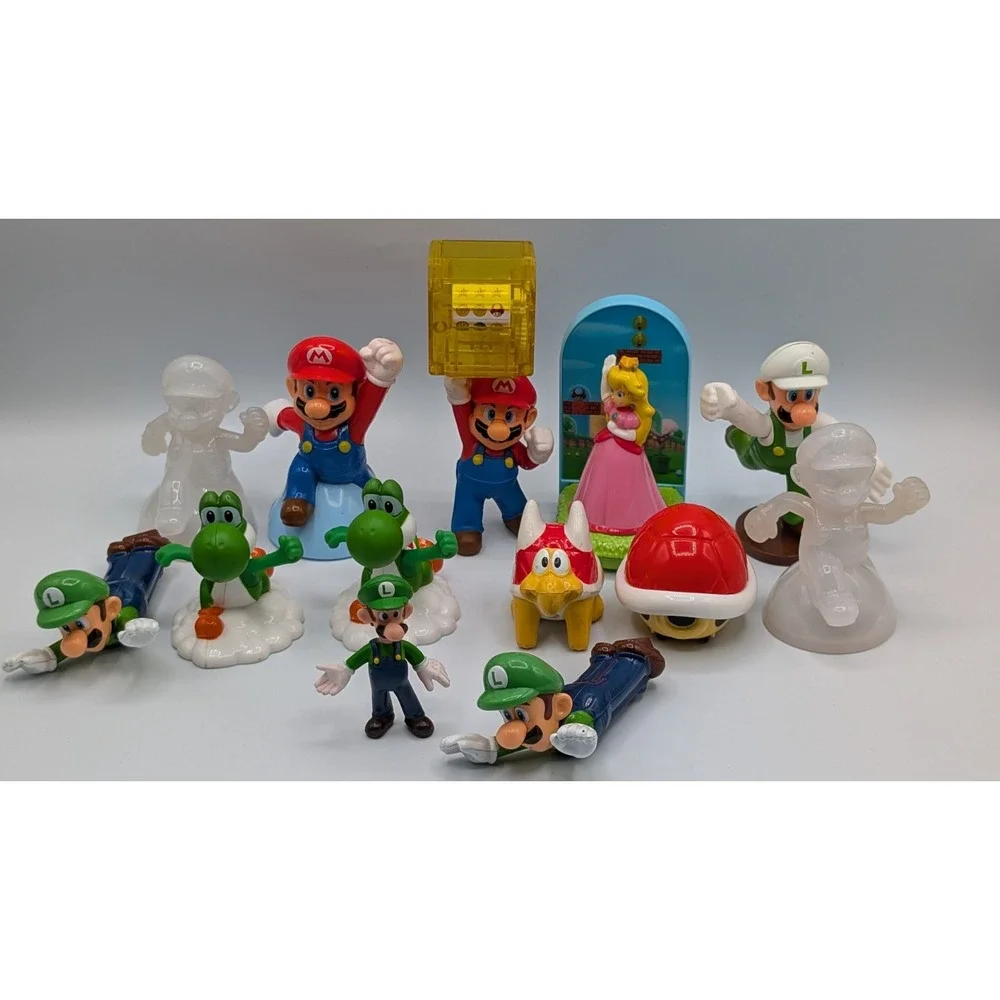 Super Mario Bros, Luigi, Prince Toadstool McDonald's Happy Meal Toy Lot Of 13